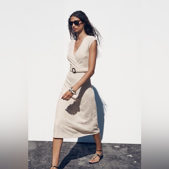 ☀️ ZARA Textured Floral Rustic Midi Dress with Belt in Ecru Beige Small S - Picture 3 of 16